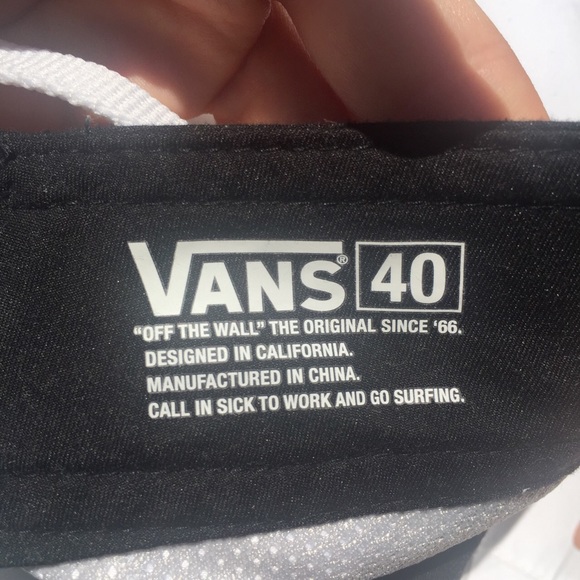 Men’s VANS Swim Trunks - Picture 4 of 6